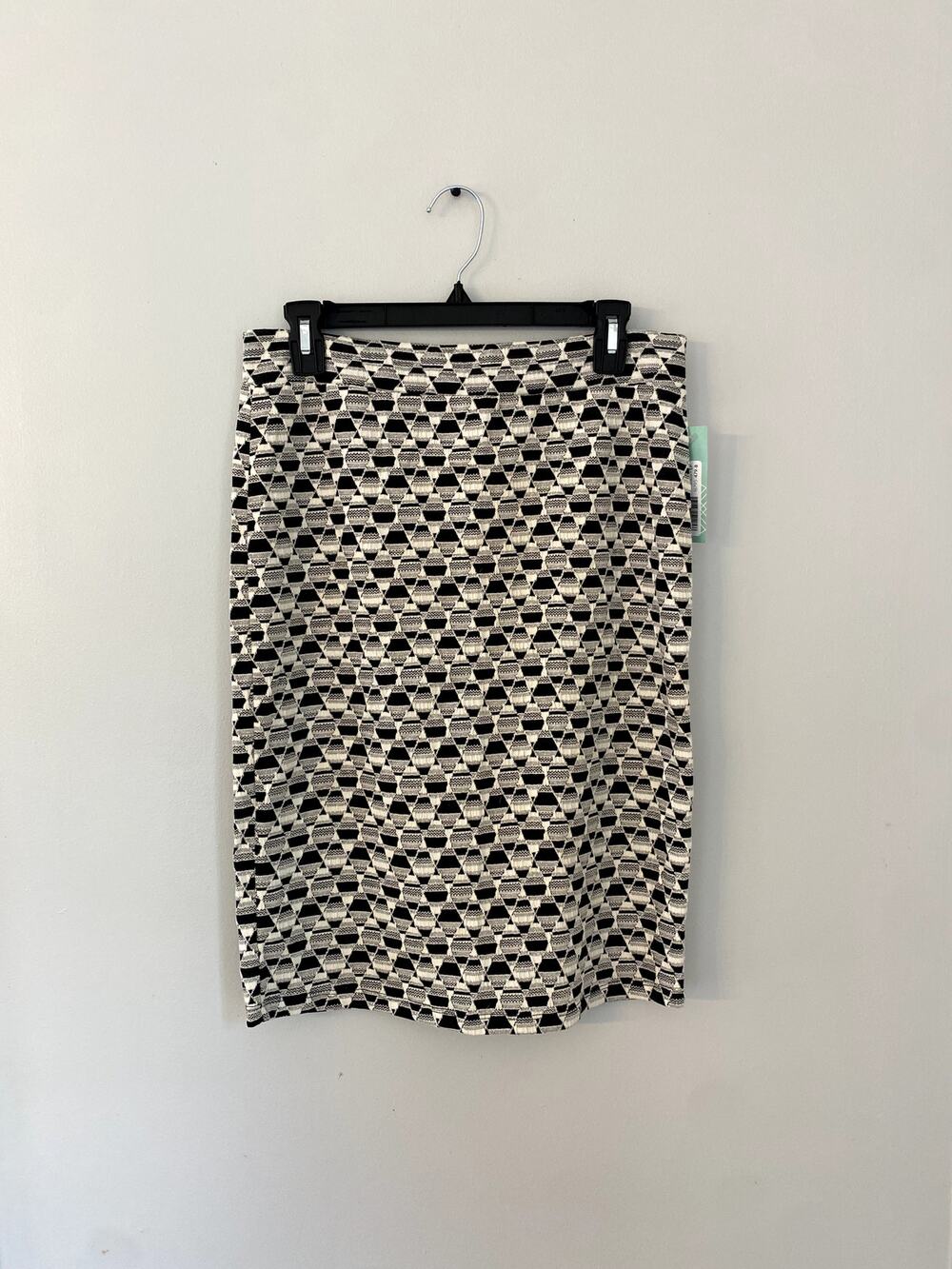 StitchFix Gilli Sheri Graphic Geometric Print Stretch Black/White Pencil Skirt L